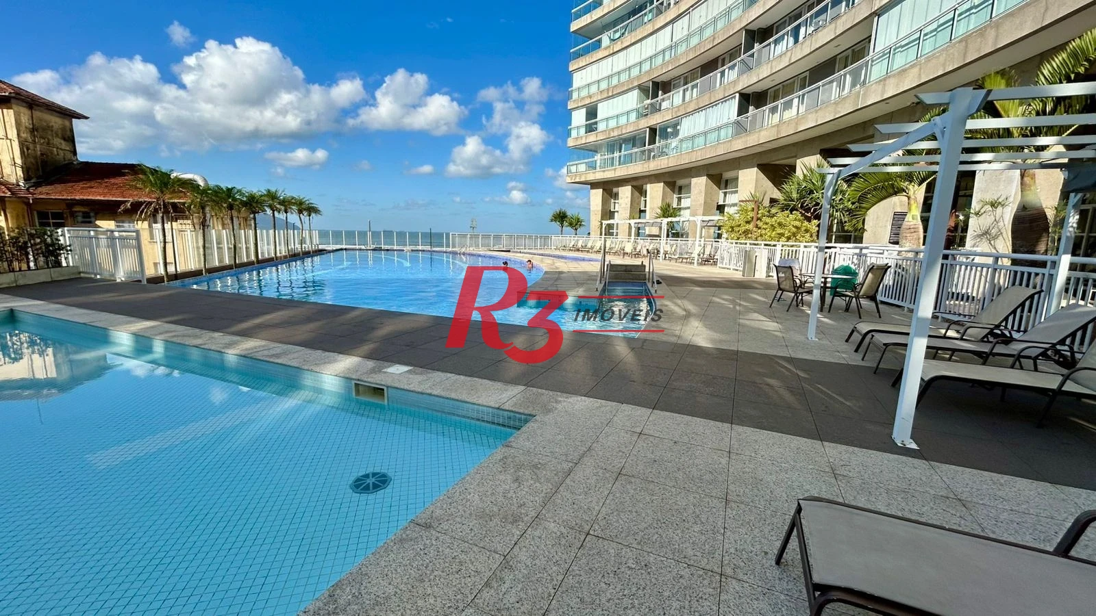 Apartamento com 2 dormitórios à venda, 63 m² por R$ 1.499.000,00 - Pompéia - Santos/SP