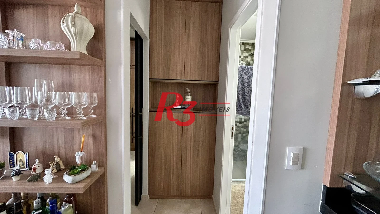 Apartamento com 2 dormitórios à venda, 63 m² por R$ 1.499.000,00 - Pompéia - Santos/SP