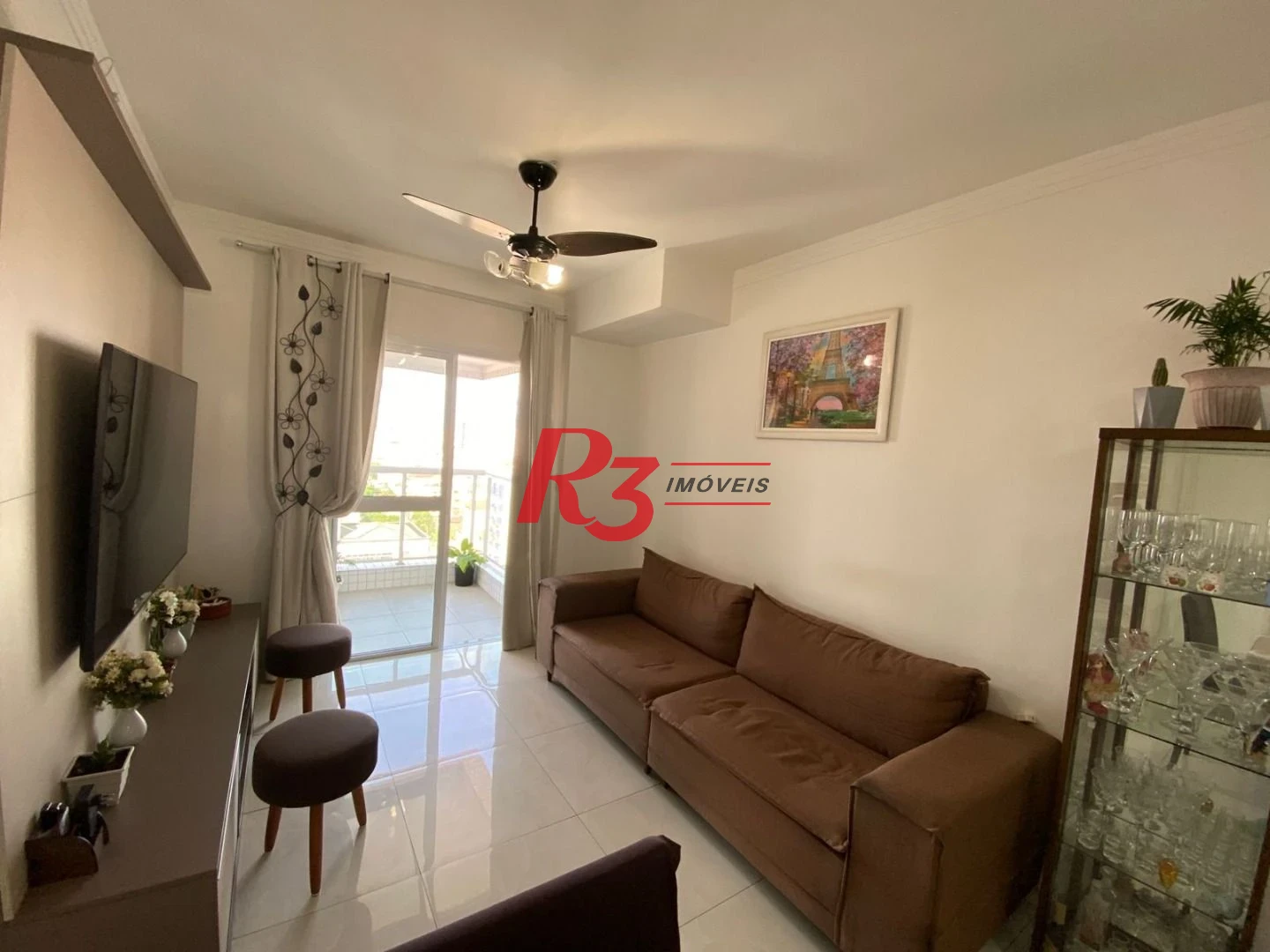 Apartamento com 2 dormitórios à venda, 72 m² por R$ 855.000,00 - Embaré - Santos/SP