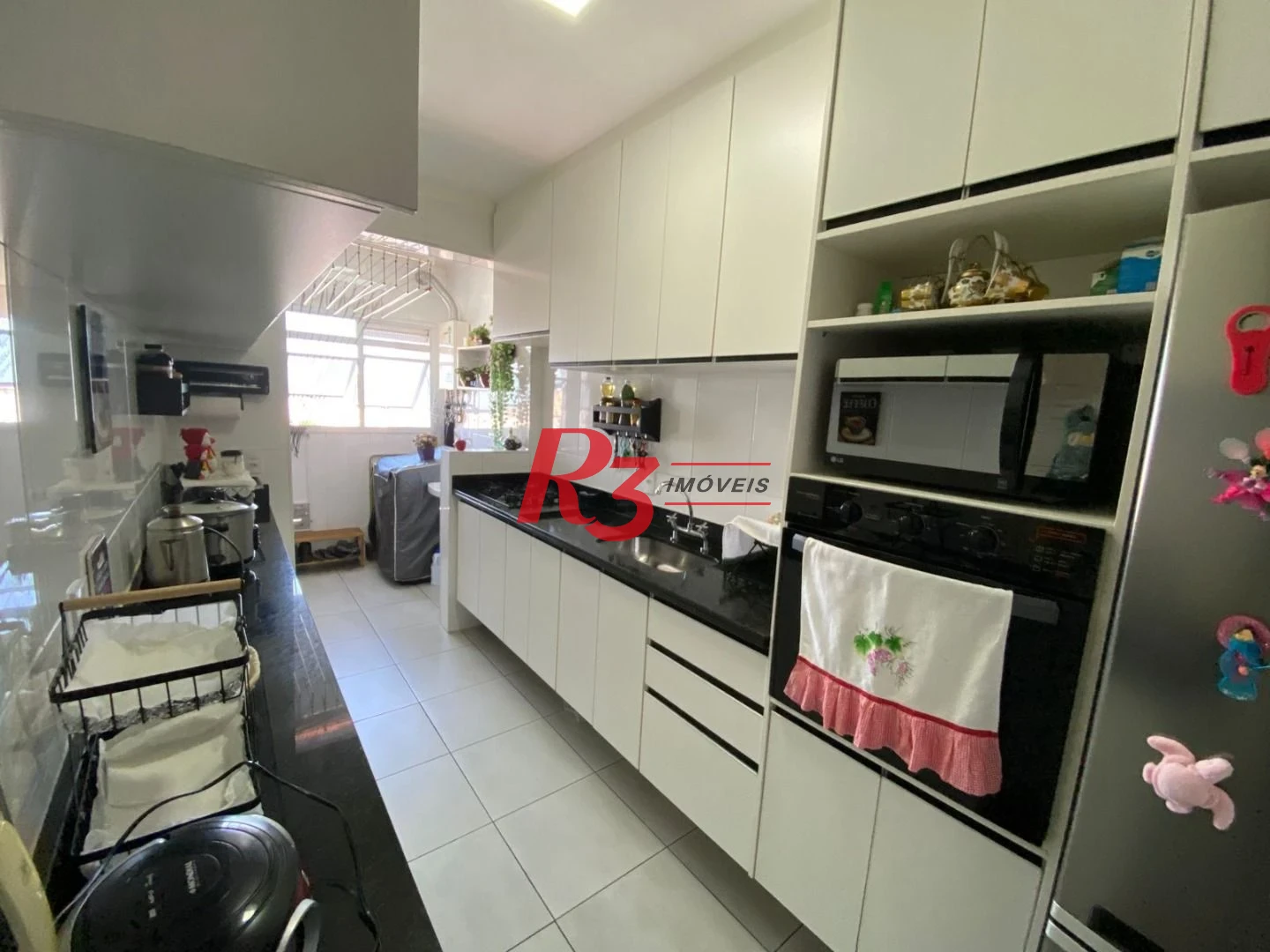 Apartamento com 2 dormitórios à venda, 72 m² por R$ 855.000,00 - Embaré - Santos/SP