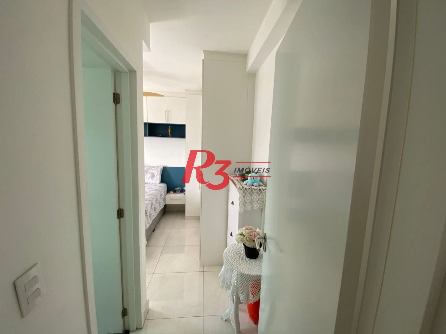 Apartamento com 2 dormitórios à venda, 72 m² por R$ 855.000,00 - Embaré - Santos/SP