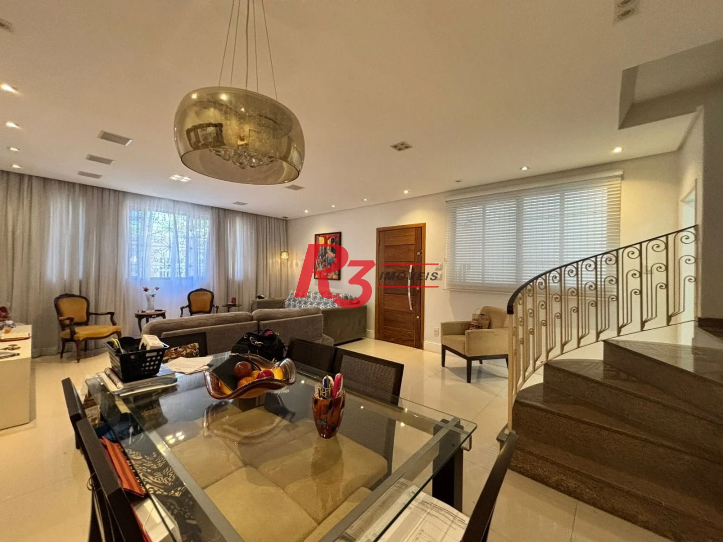 Sobrado à venda, 187 m² por R$ 2.100.000,00 - Ponta da Praia - Santos/SP