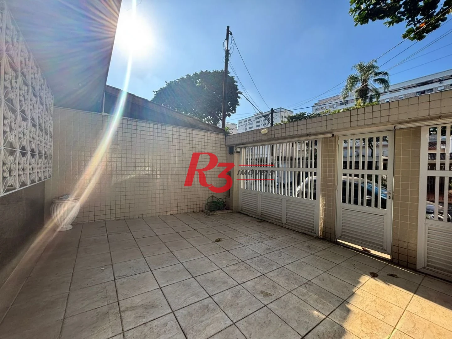 Sobrado à venda, 187 m² por R$ 2.100.000,00 - Ponta da Praia - Santos/SP