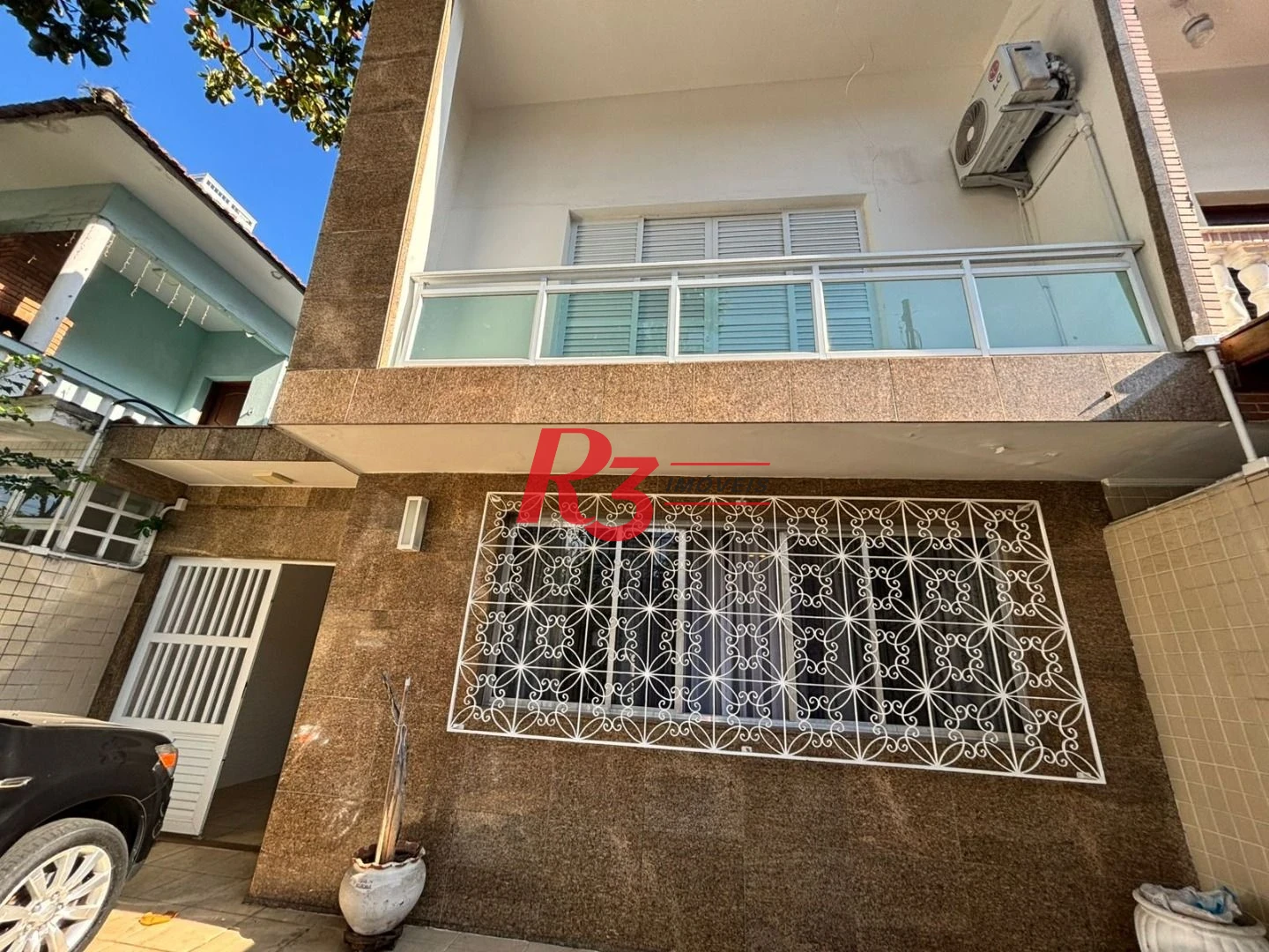Sobrado à venda, 187 m² por R$ 2.100.000,00 - Ponta da Praia - Santos/SP