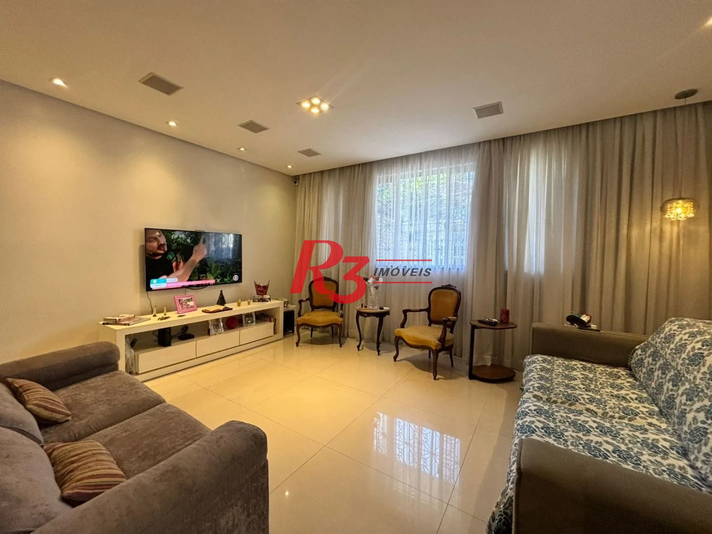 Sobrado à venda, 187 m² por R$ 2.100.000,00 - Ponta da Praia - Santos/SP