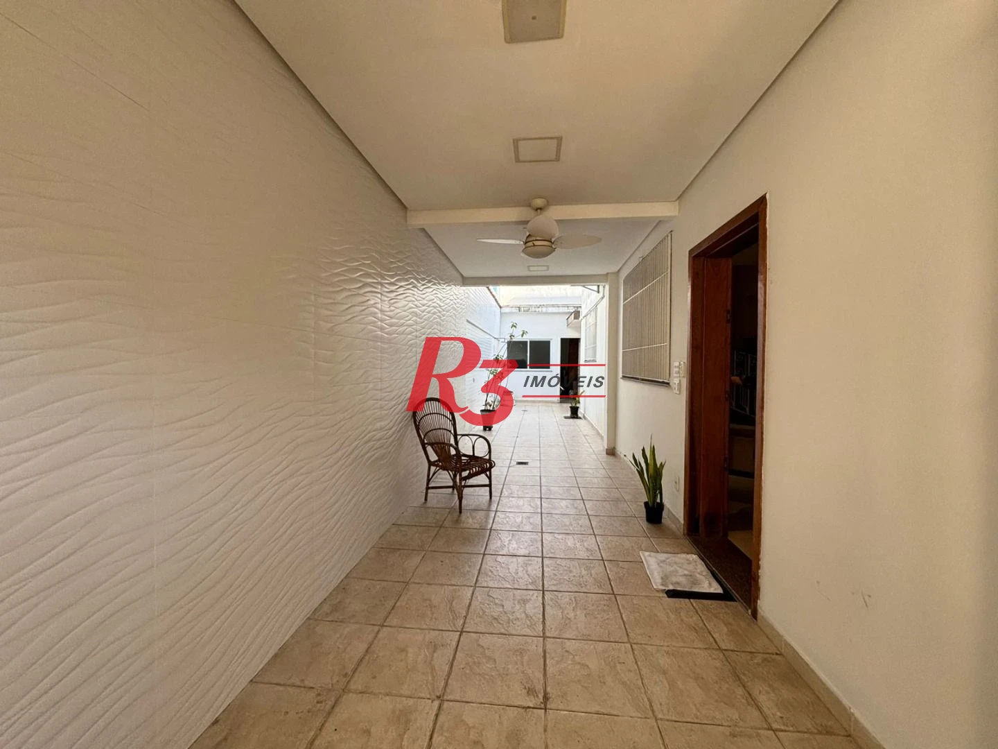 Sobrado à venda, 187 m² por R$ 2.100.000,00 - Ponta da Praia - Santos/SP