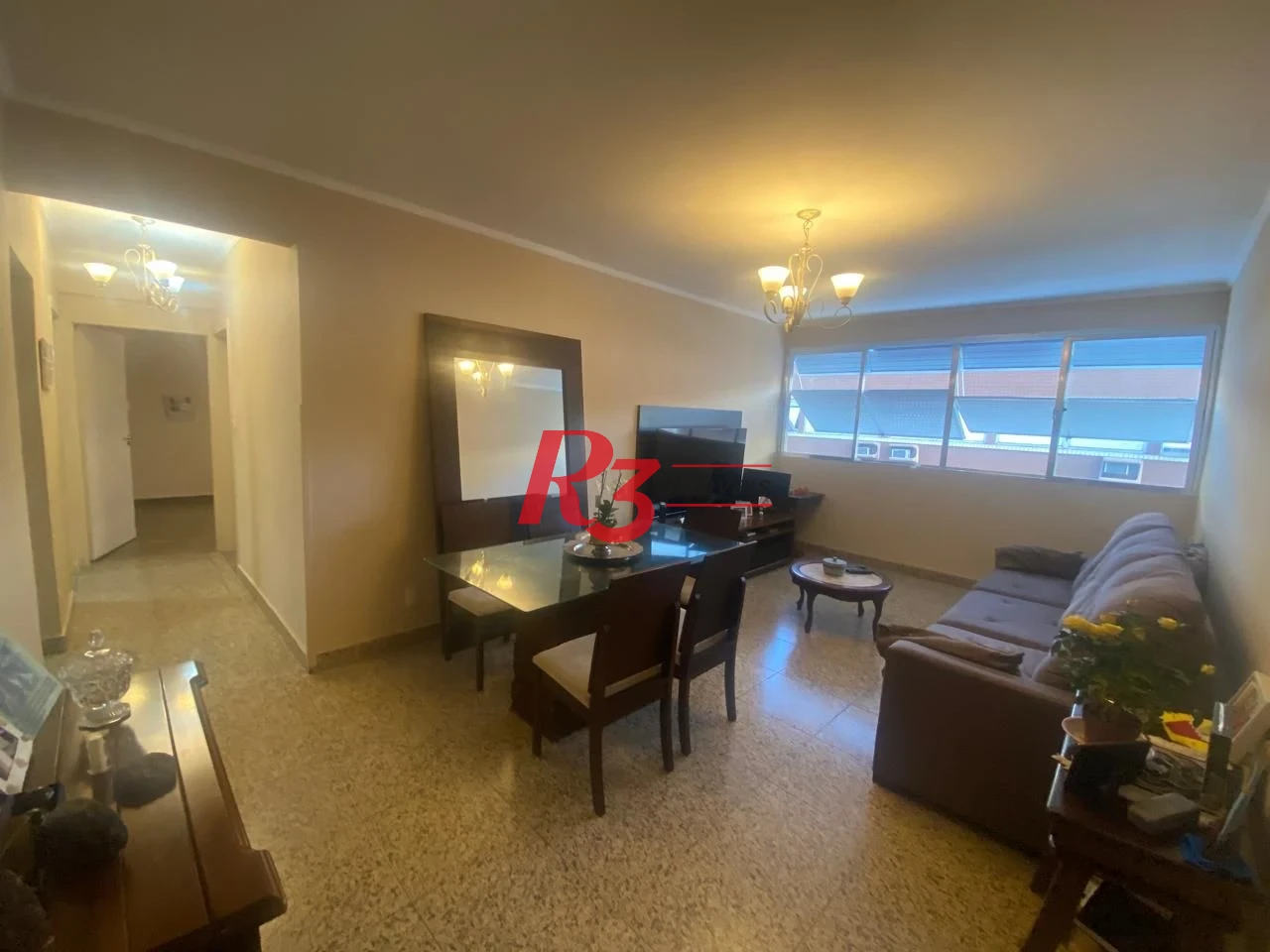 Apartamento com 2 dormitórios à venda, 98 m² por R$ 555.000,00 - Gonzaga - Santos/SP