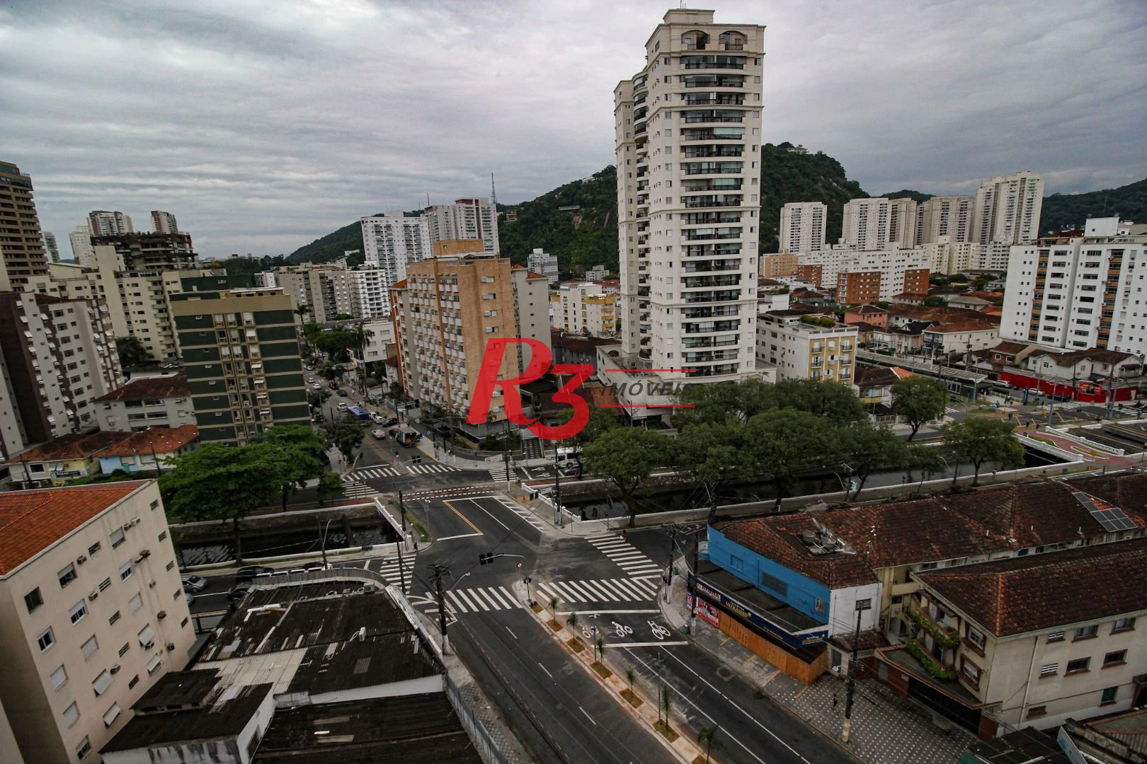 Apartamento à venda, 84 m² por R$ 1.700.000,00 - Pompéia - Santos/SP