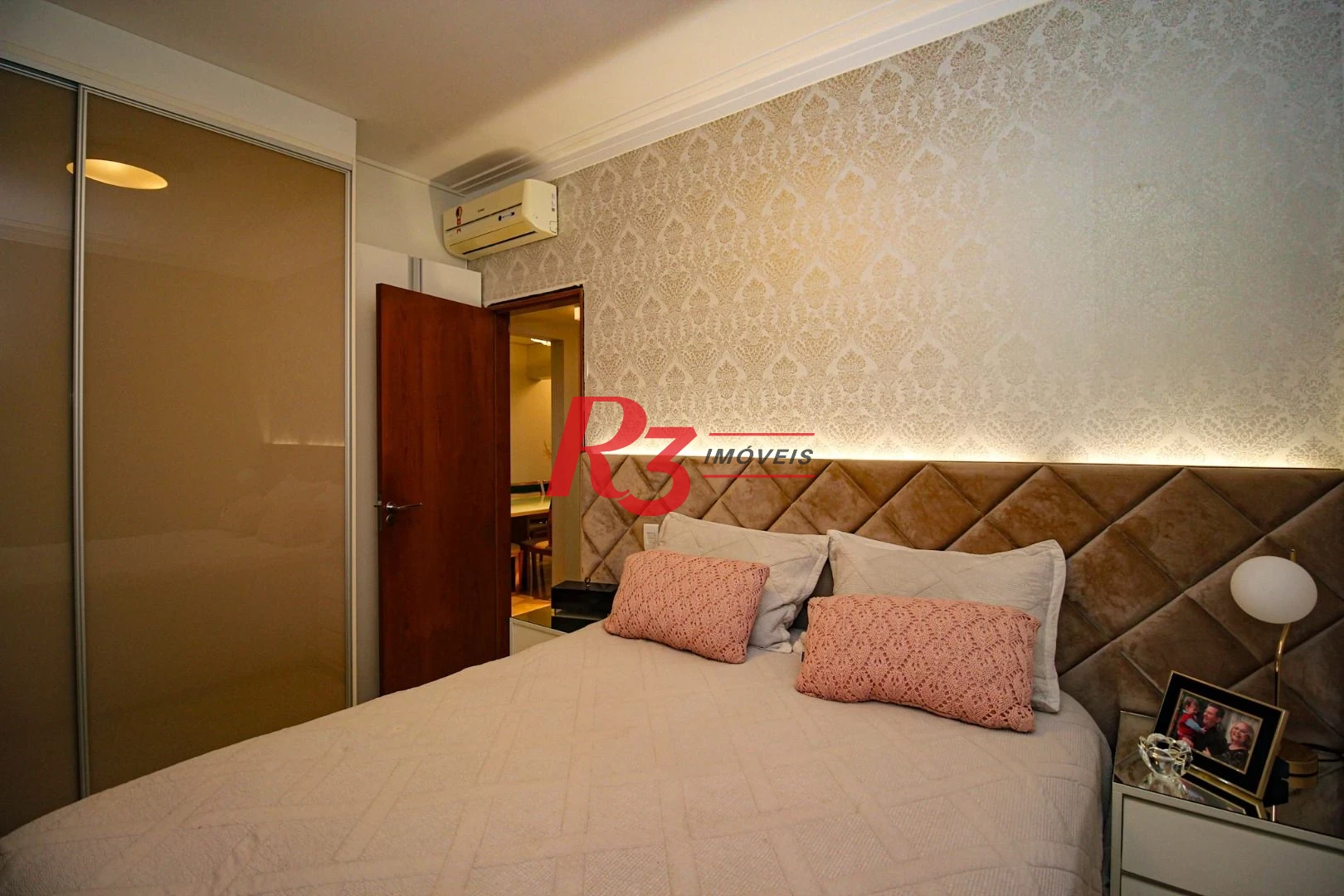 Apartamento à venda, 84 m² por R$ 1.700.000,00 - Pompéia - Santos/SP