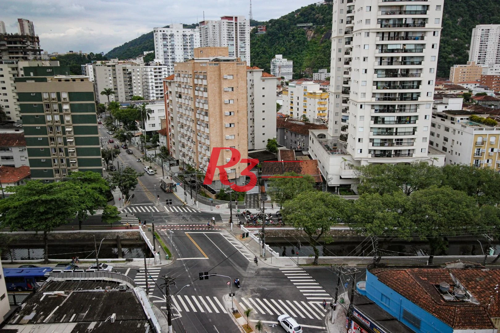 Apartamento à venda, 84 m² por R$ 1.700.000,00 - Pompéia - Santos/SP