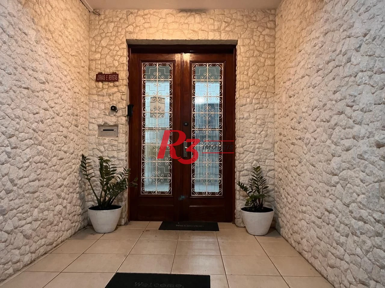 Apartamento com 3 dormitórios à venda, 117 m² por R$ 590.000,00 - Gonzaga - Santos/SP