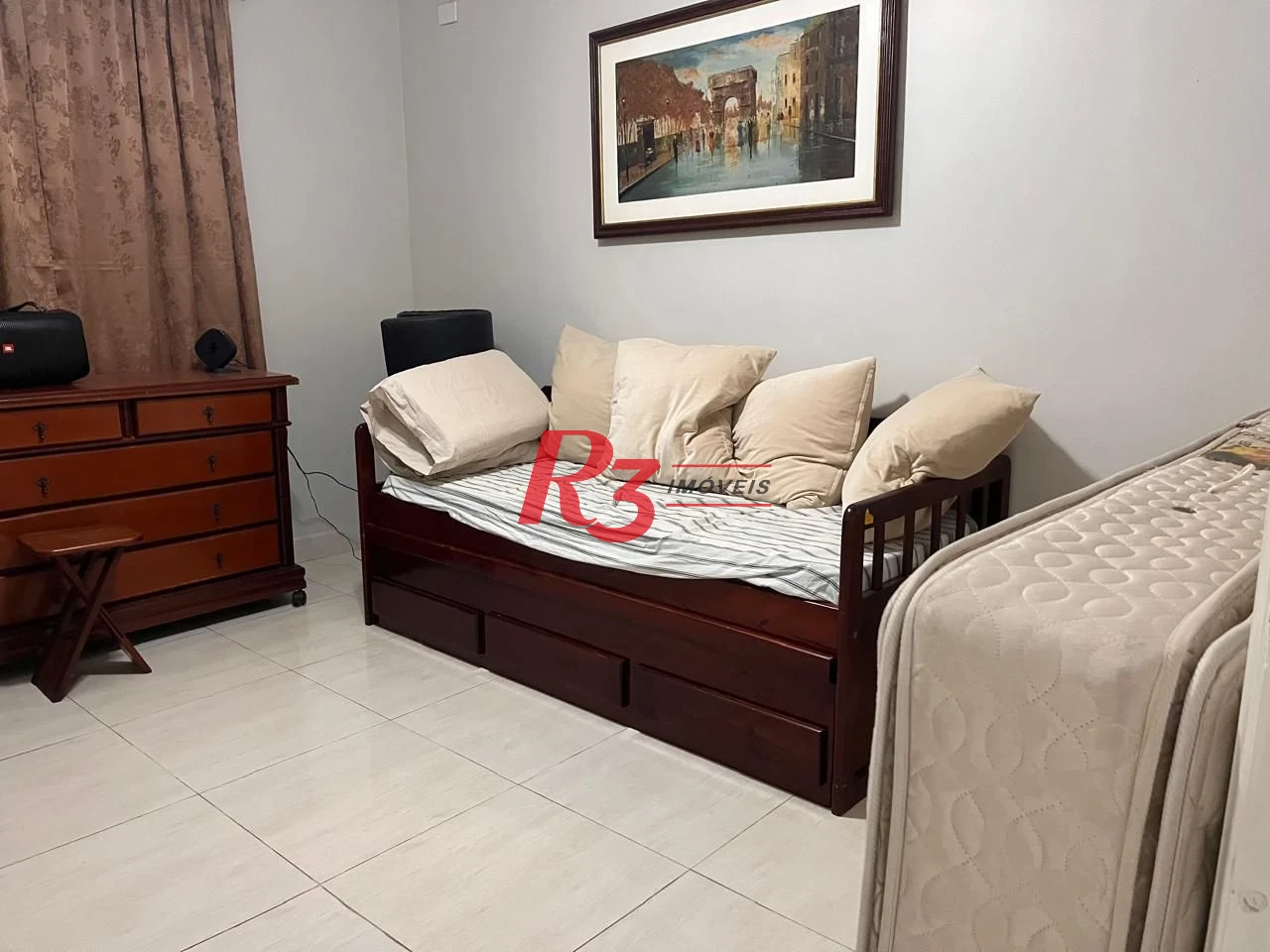 Apartamento com 3 dormitórios à venda, 117 m² por R$ 590.000,00 - Gonzaga - Santos/SP