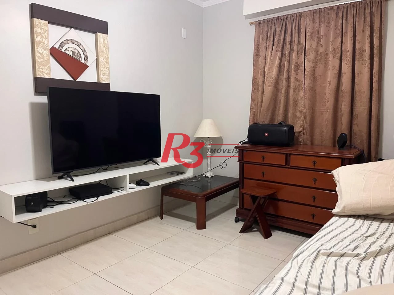 Apartamento com 3 dormitórios à venda, 117 m² por R$ 590.000,00 - Gonzaga - Santos/SP