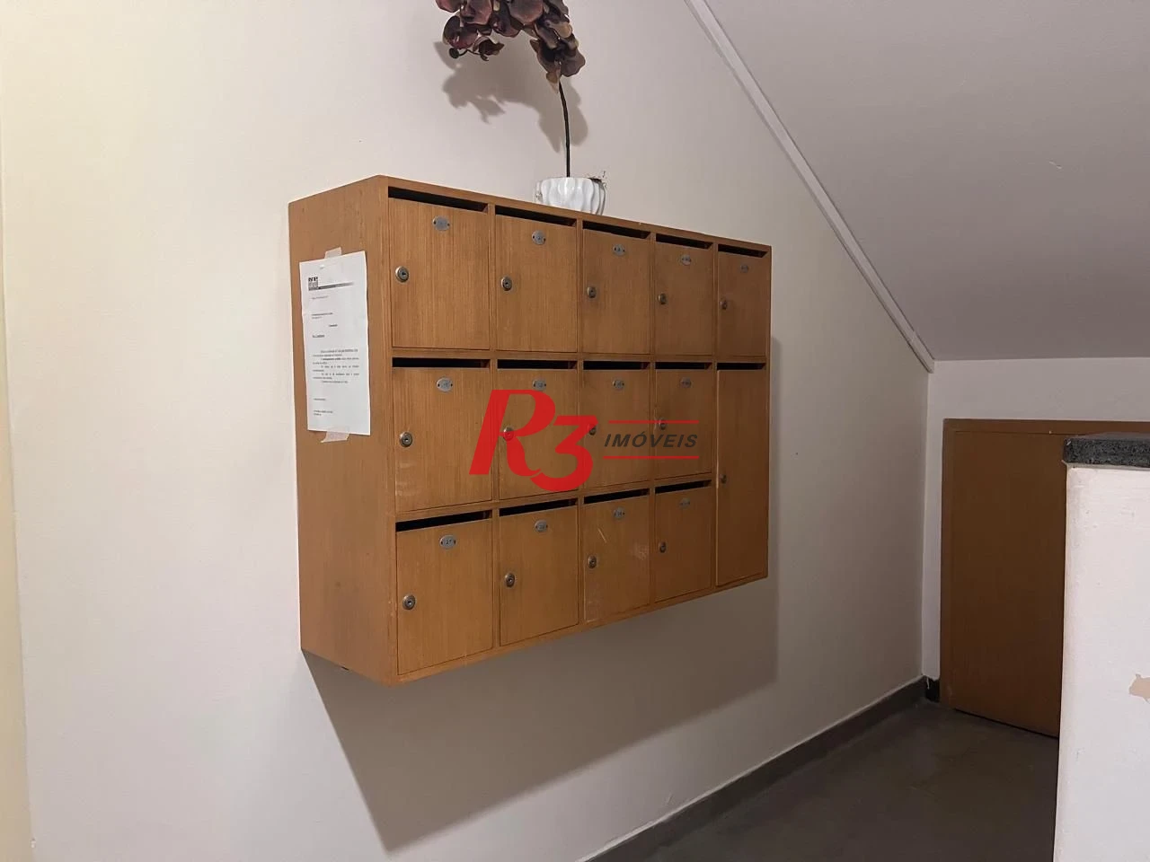 Apartamento com 3 dormitórios à venda, 117 m² por R$ 590.000,00 - Gonzaga - Santos/SP
