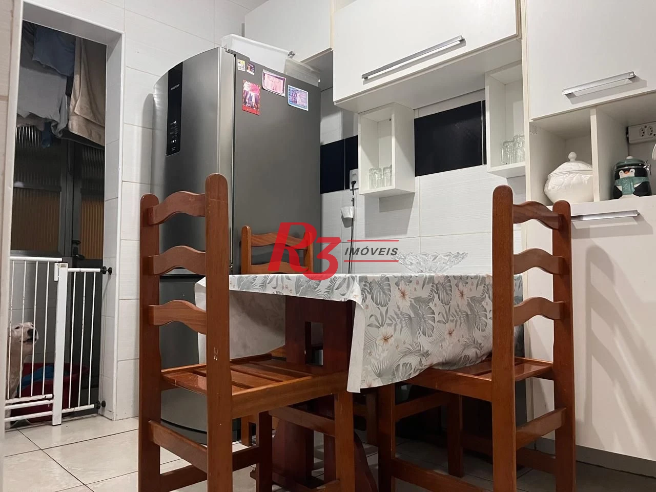 Apartamento com 3 dormitórios à venda, 117 m² por R$ 590.000,00 - Gonzaga - Santos/SP