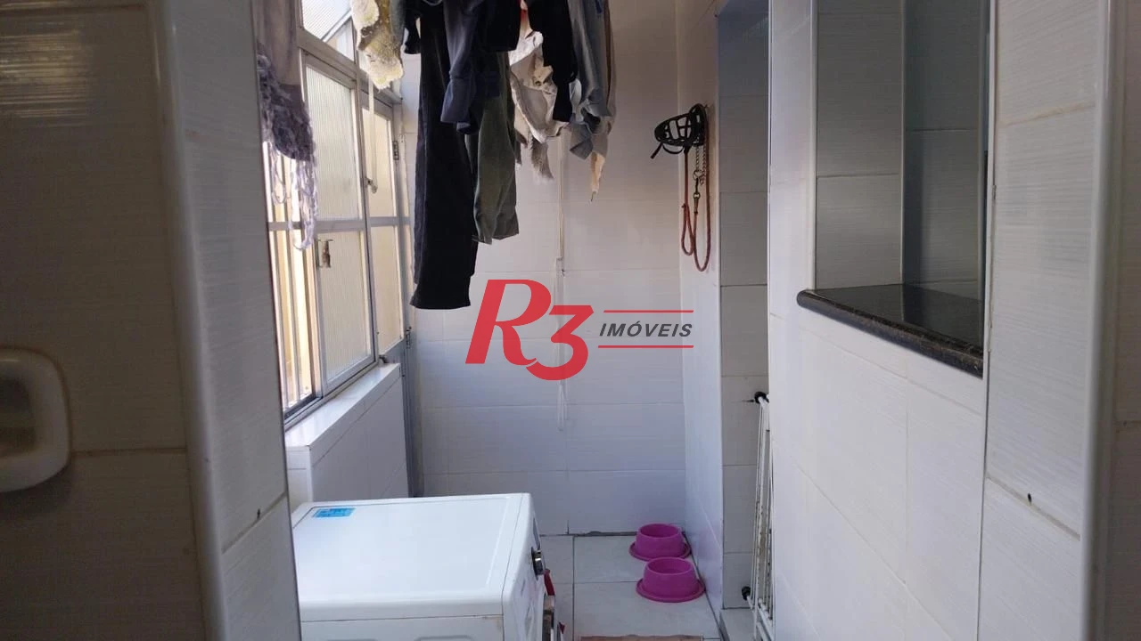 Apartamento com 3 dormitórios à venda, 117 m² por R$ 590.000,00 - Gonzaga - Santos/SP
