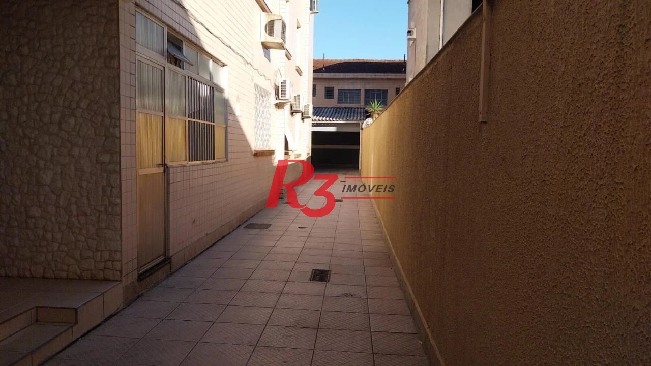 Apartamento com 3 dormitórios à venda, 117 m² por R$ 590.000,00 - Gonzaga - Santos/SP
