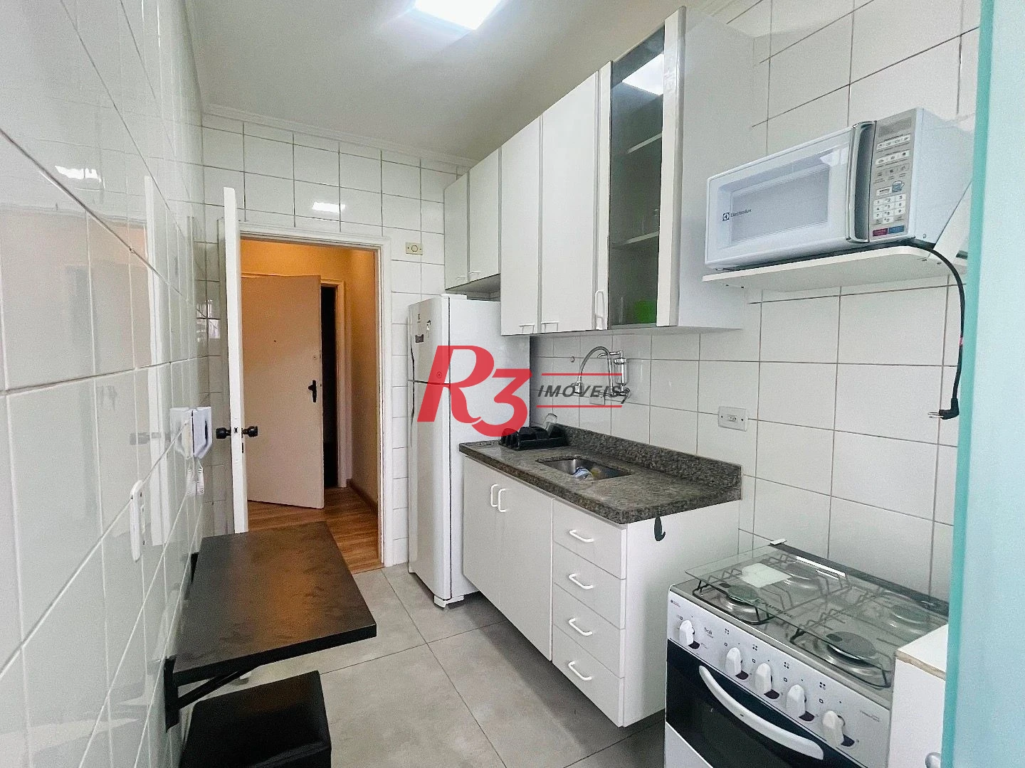 Apartamento para alugar, 51 m² por R$ 3.300,00/mês - Vila Matias - Santos/SP