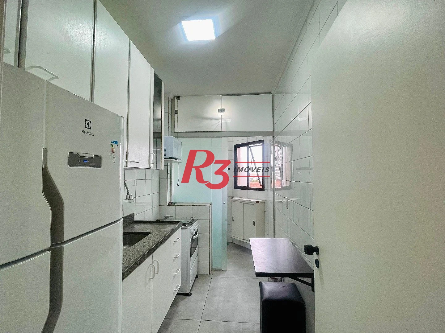 Apartamento para alugar, 51 m² por R$ 3.300,00/mês - Vila Matias - Santos/SP