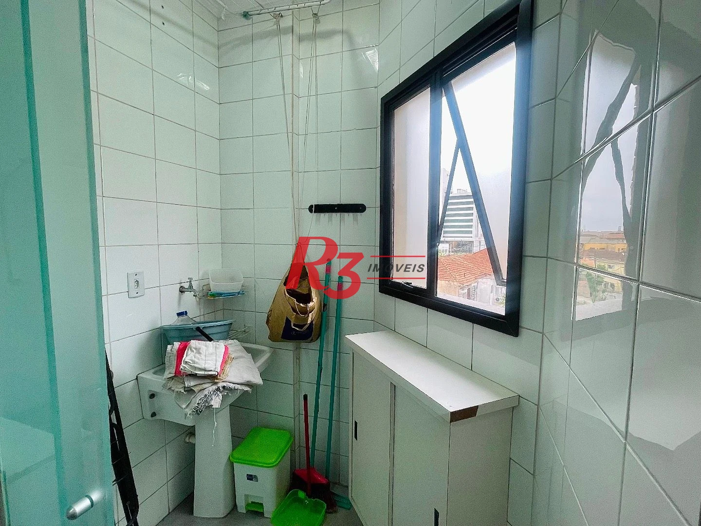 Apartamento para alugar, 51 m² por R$ 3.300,00/mês - Vila Matias - Santos/SP