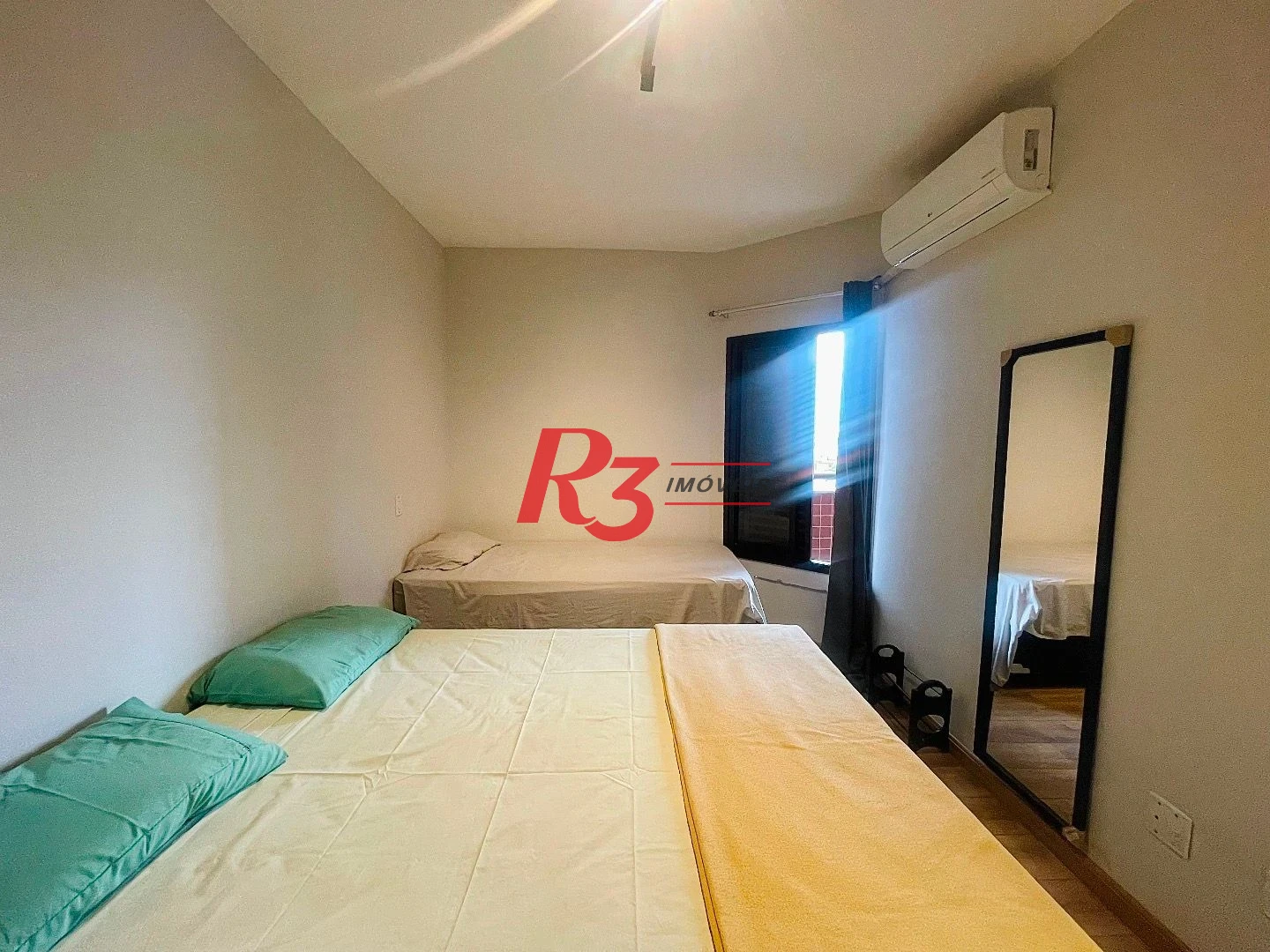 Apartamento para alugar, 51 m² por R$ 3.300,00/mês - Vila Matias - Santos/SP