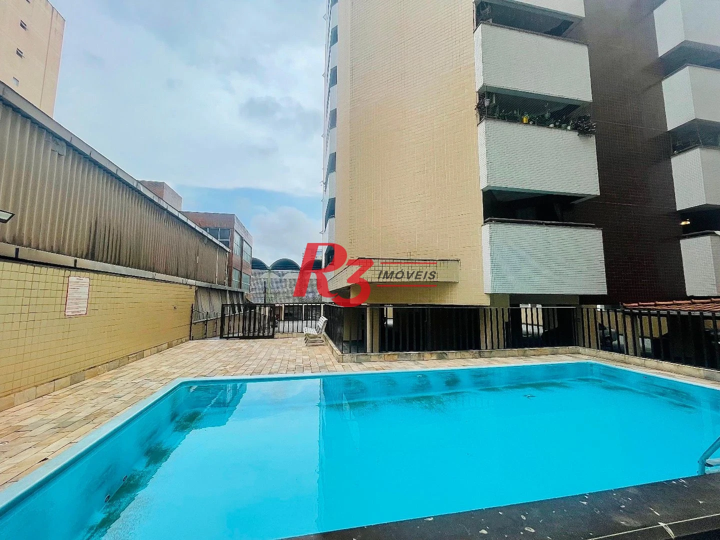 Apartamento para alugar, 51 m² por R$ 3.300,00/mês - Vila Matias - Santos/SP
