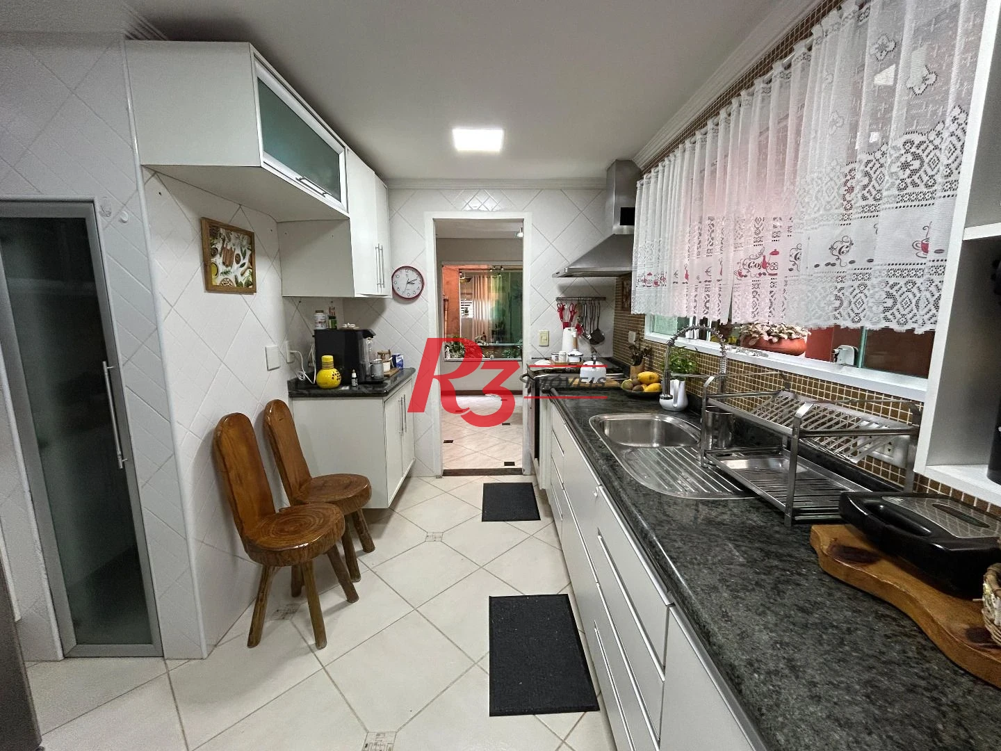 Sobrado à venda, 180 m² por R$ 1.500.000,00 - Aparecida - Santos/SP