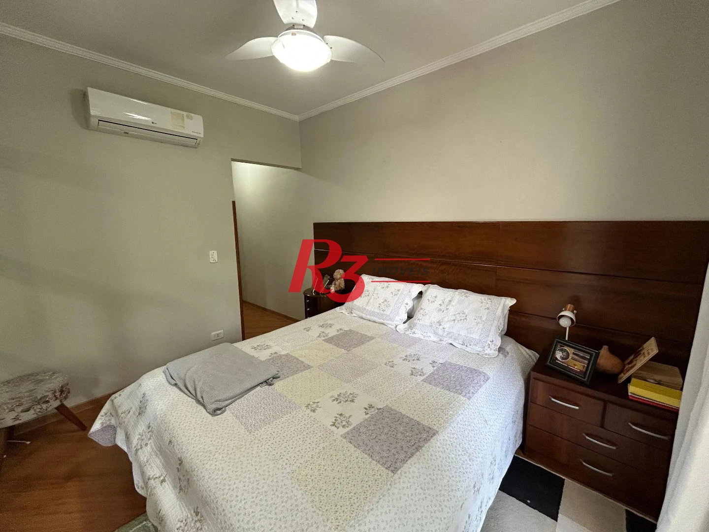 Sobrado à venda, 180 m² por R$ 1.500.000,00 - Aparecida - Santos/SP