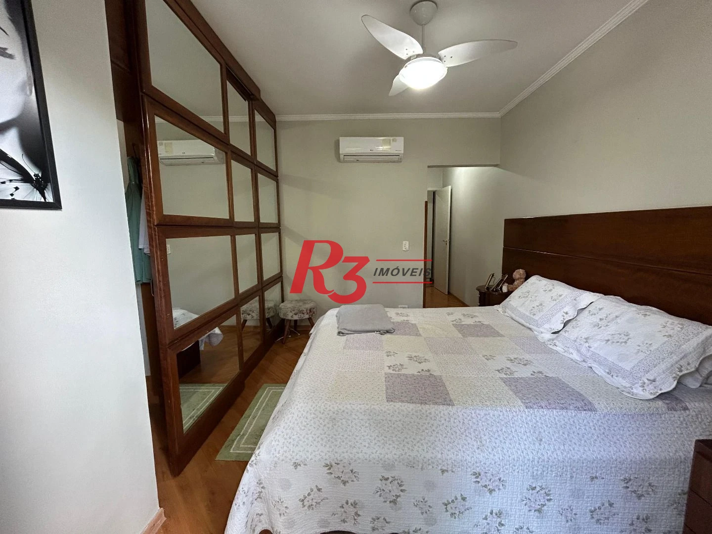 Sobrado à venda, 180 m² por R$ 1.500.000,00 - Aparecida - Santos/SP