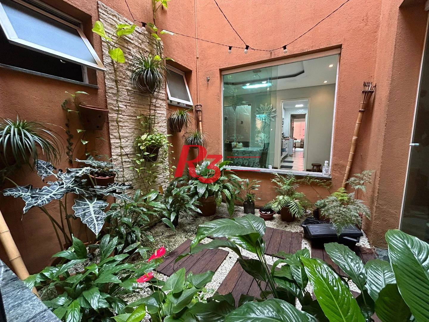 Sobrado à venda, 180 m² por R$ 1.500.000,00 - Aparecida - Santos/SP