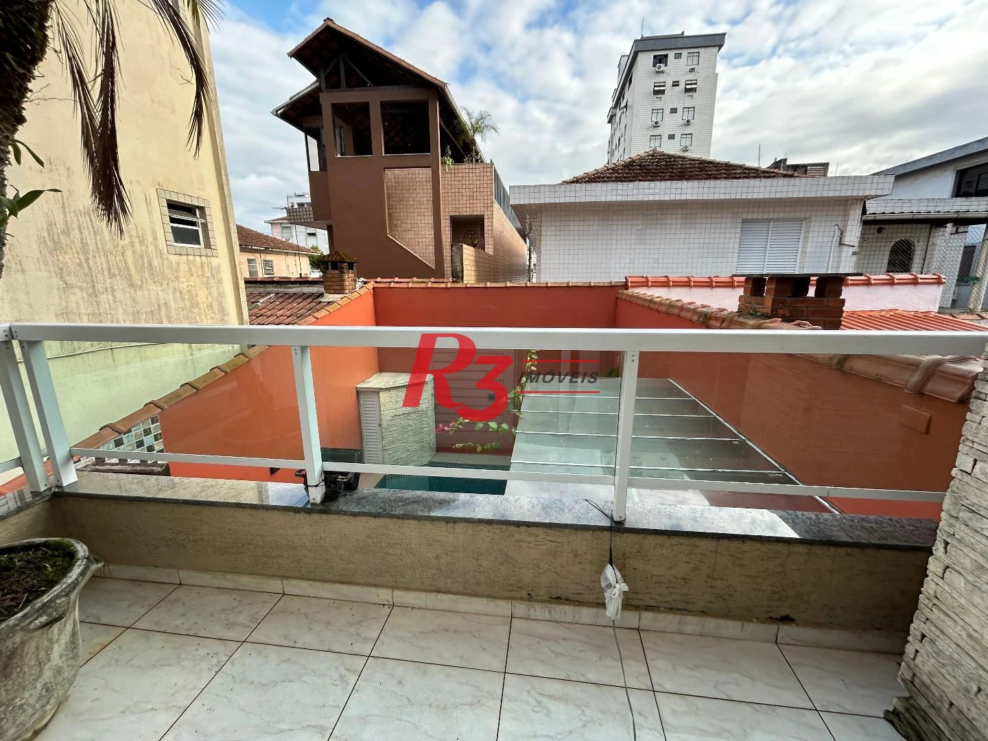Sobrado à venda, 180 m² por R$ 1.500.000,00 - Aparecida - Santos/SP