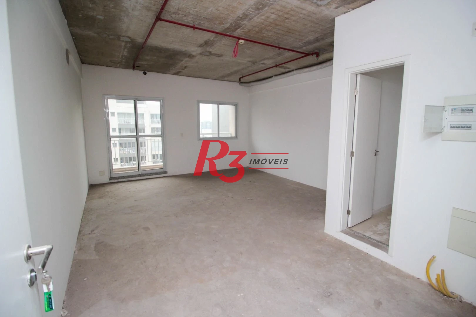 Sala à venda, 42 m² por R$ 220.000,00 - Vila Matias - Santos/SP