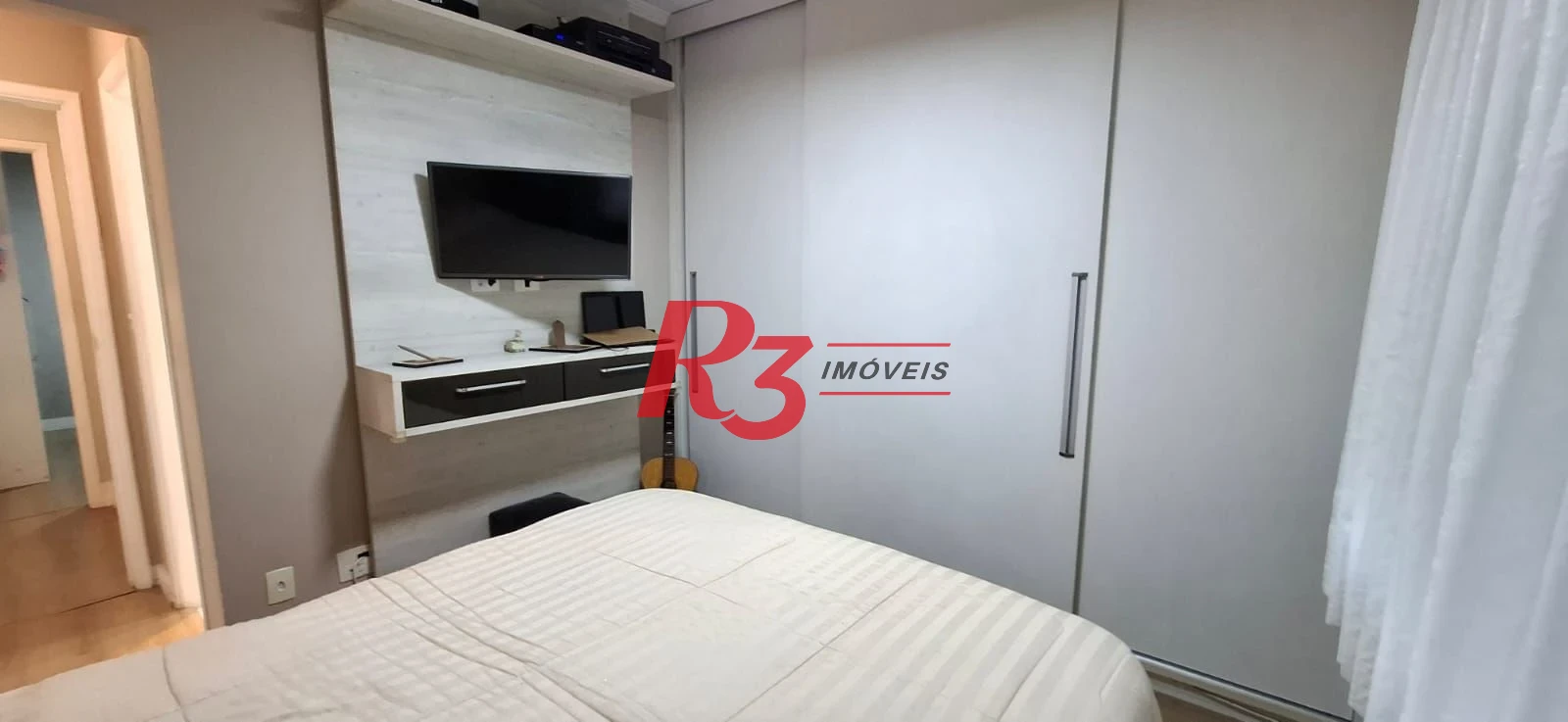 Apartamento com 2 dormitórios à venda, 104 m² por R$ 692.000,00 - Marapé - Santos/SP