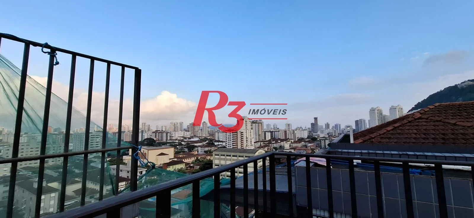 Apartamento com 2 dormitórios à venda, 104 m² por R$ 692.000,00 - Marapé - Santos/SP