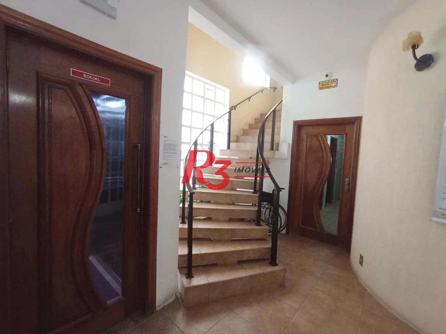 Kitnet com 1 dormitório à venda, 32 m² por R$ 340.000,00 - Ponta da Praia - Santos/SP