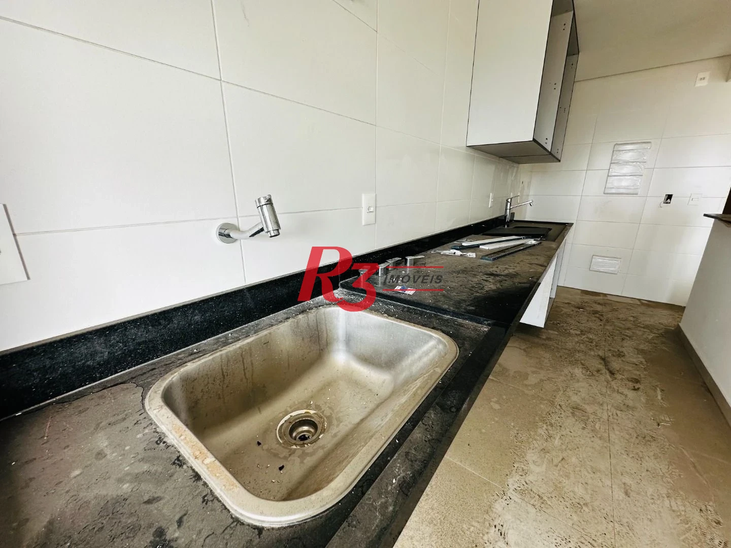 Apartamento, 60 m² - venda por R$ 900.000,00 ou aluguel por R$ 5.900,00/mês - Boqueirão - Santos/SP