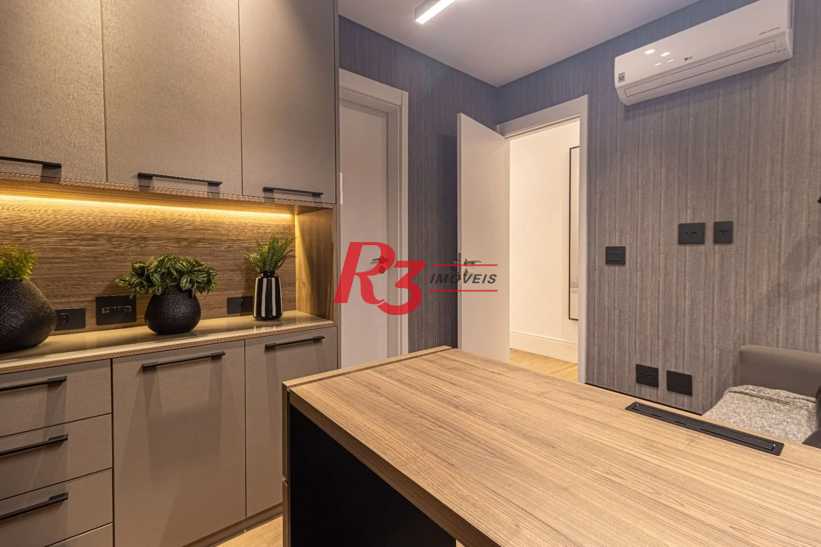 Apartamento à venda, 184 m² por R$ 3.752.000,00 - Boqueirão - Santos/SP