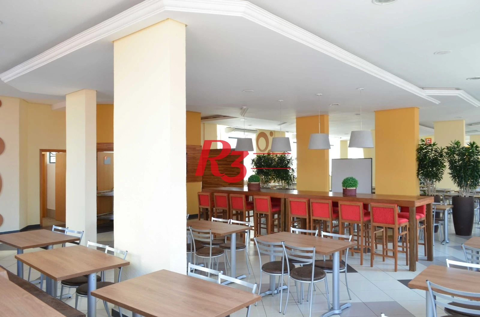 Loja para alugar, 1720 m² por R$ 45.000,00/mês - Itararé - São Vicente/SP