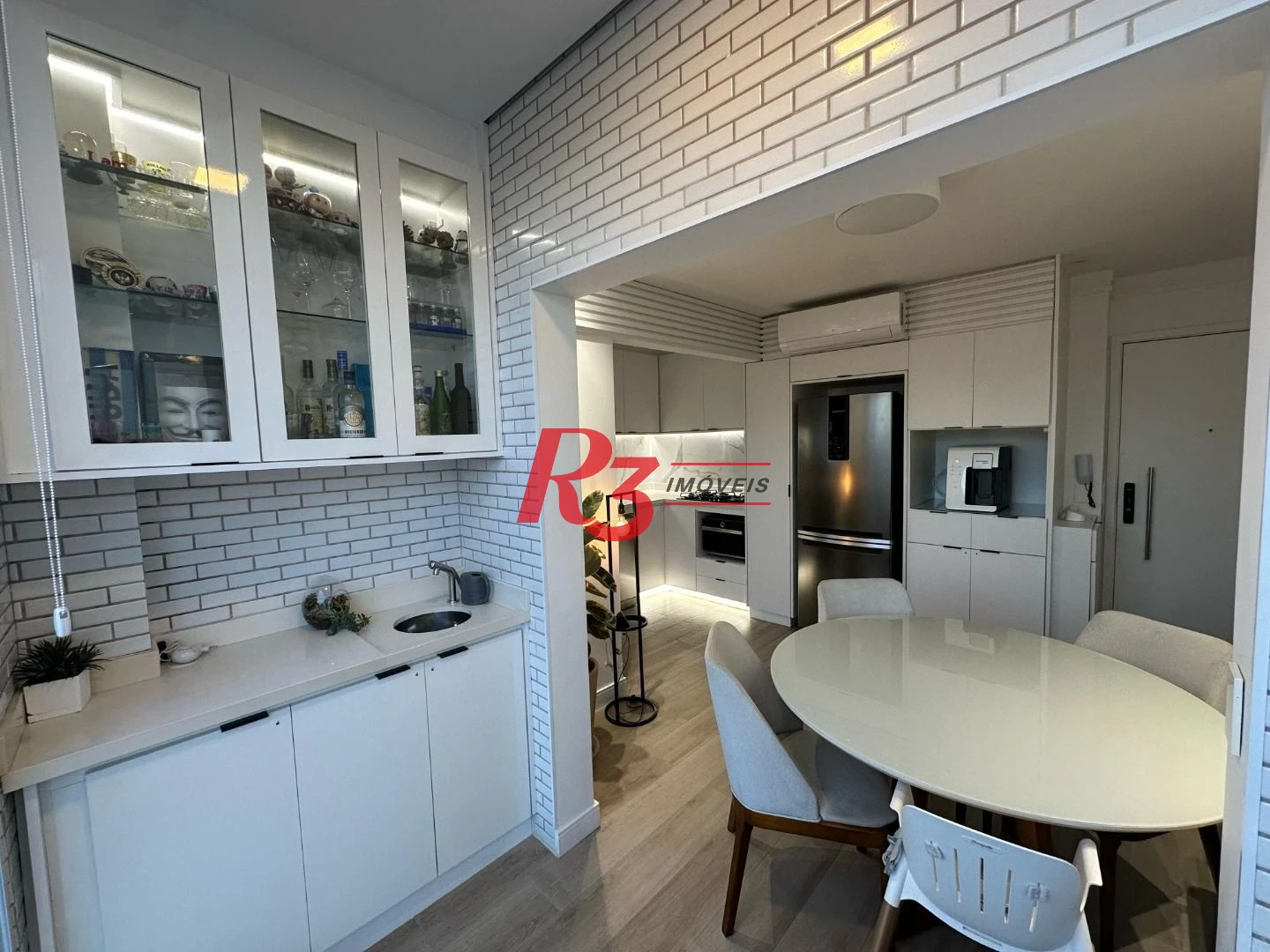 Apartamento Duplex com 2 dormitórios à venda, 74 m² por R$ 980.000,00 - Boqueirão - Santos/SP