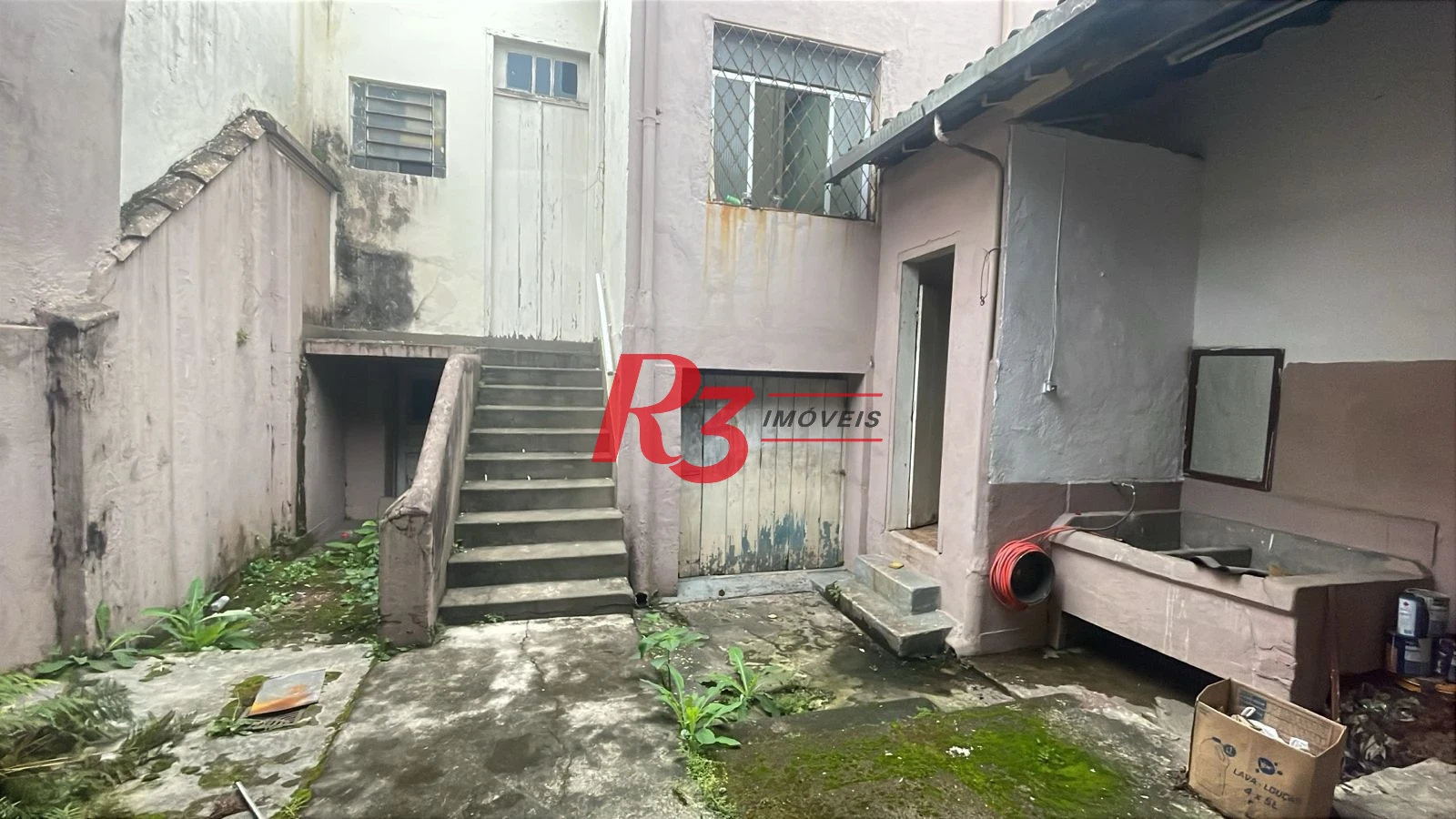 Sobrado à venda, 280 m² por R$ 1.060.000,00 - Vila Mathias - Santos/SP