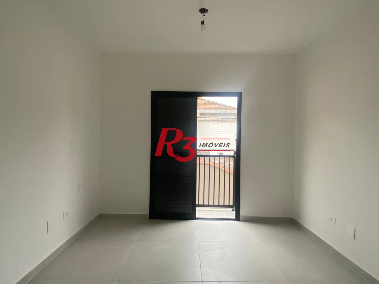 Sobrado triplex à venda/lançamento no Boqueirão - Santos/SP