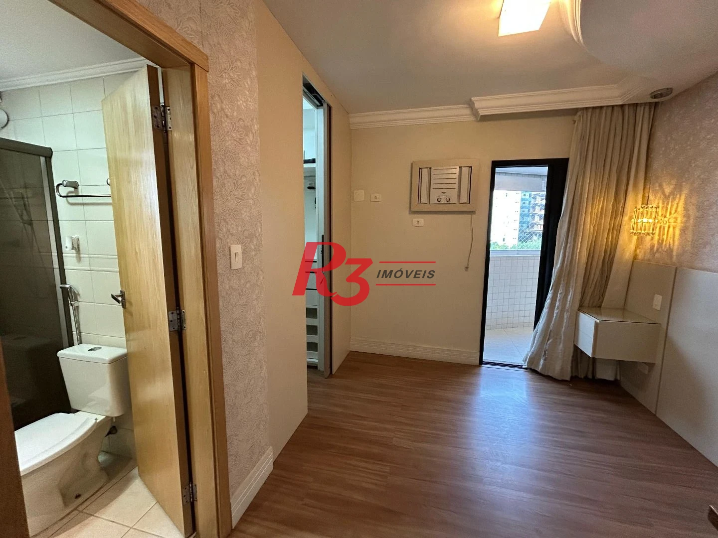 Apartamento com 2 dormitórios à venda, 102 m² por R$ 850.000,00 - Pompéia - Santos/SP