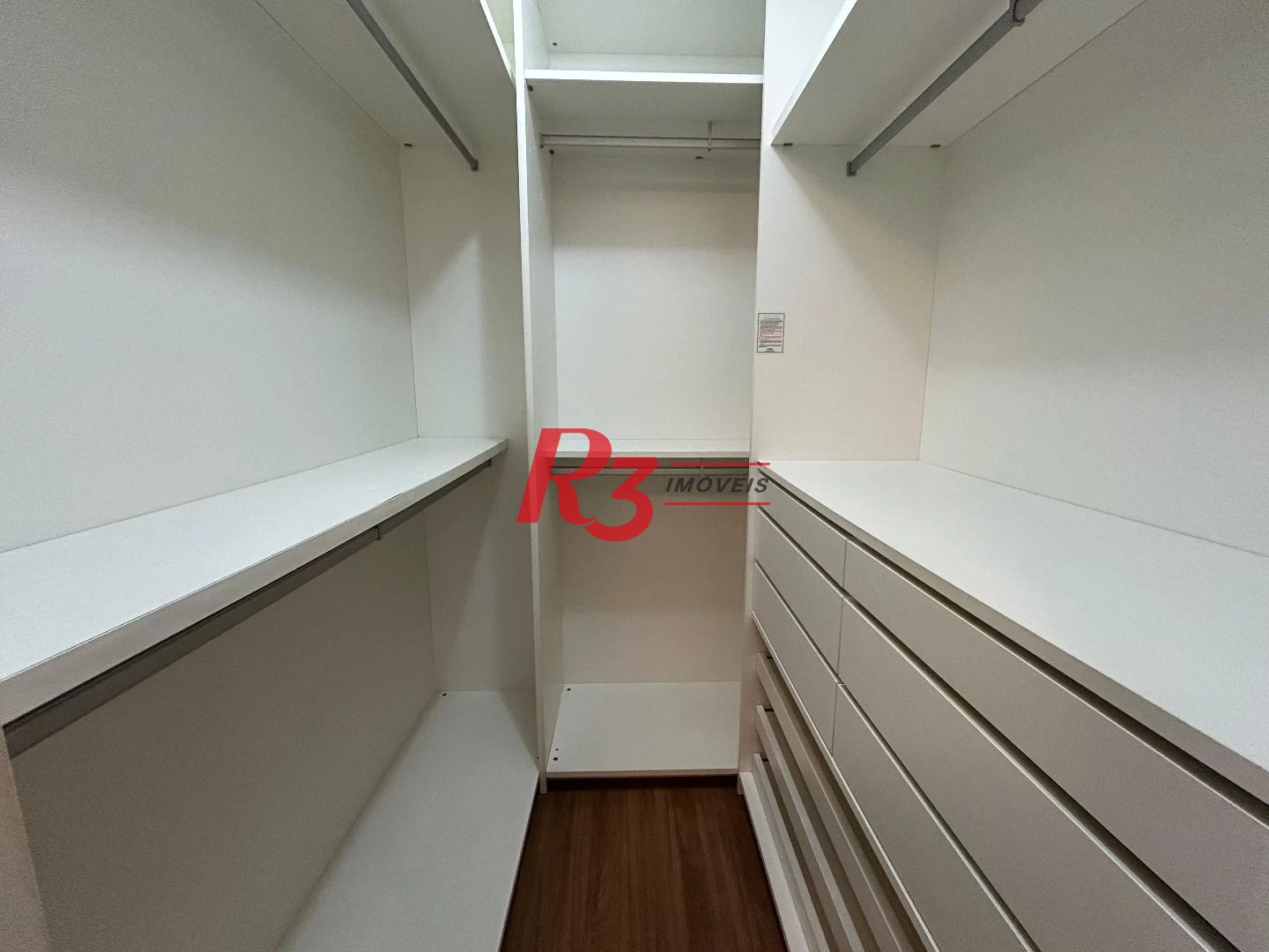 Apartamento com 2 dormitórios à venda, 102 m² por R$ 850.000,00 - Pompéia - Santos/SP