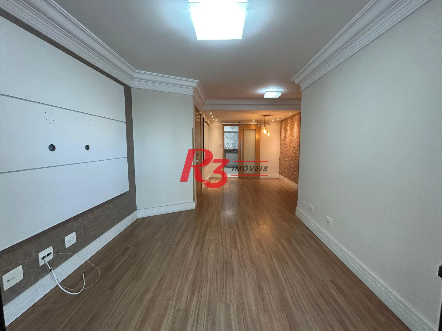Apartamento com 2 dormitórios à venda, 102 m² por R$ 850.000,00 - Pompéia - Santos/SP