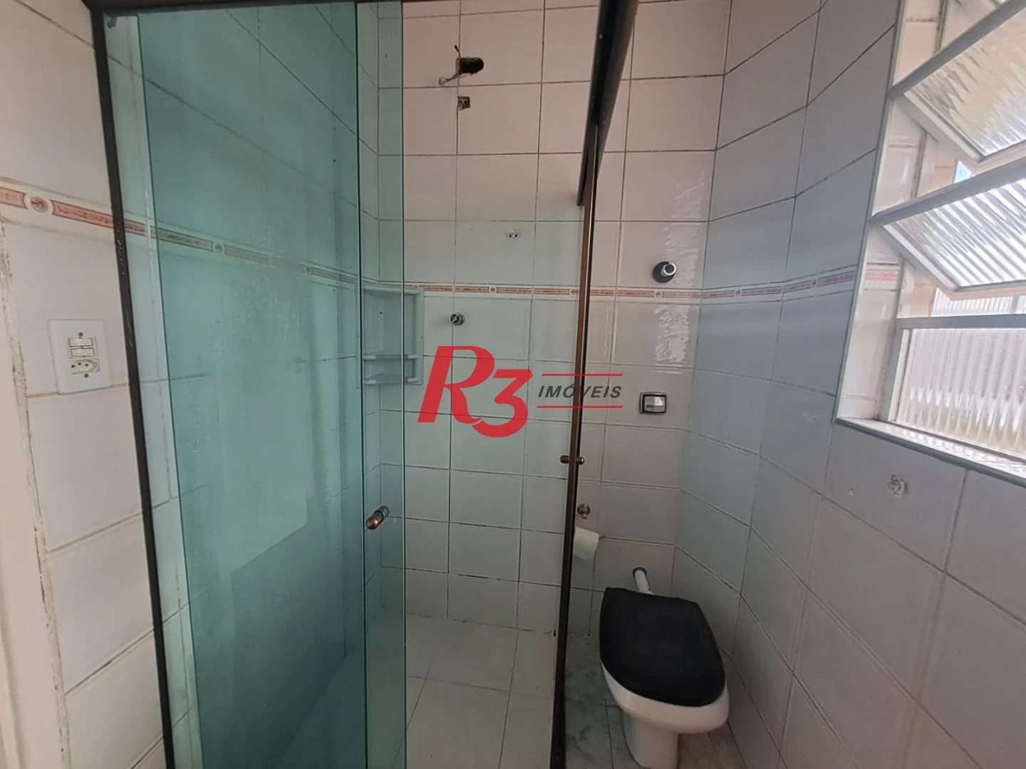 Apartamento com 2 dormitórios à venda, 60 m² por R$ 420.000,00 - Pompéia - Santos/SP