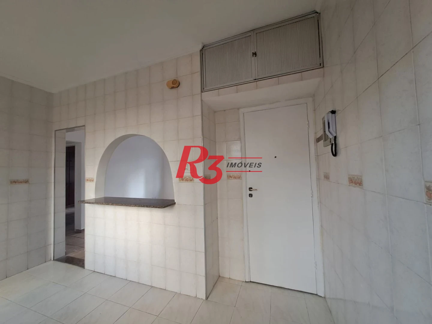 Apartamento com 2 dormitórios à venda, 60 m² por R$ 420.000,00 - Pompéia - Santos/SP