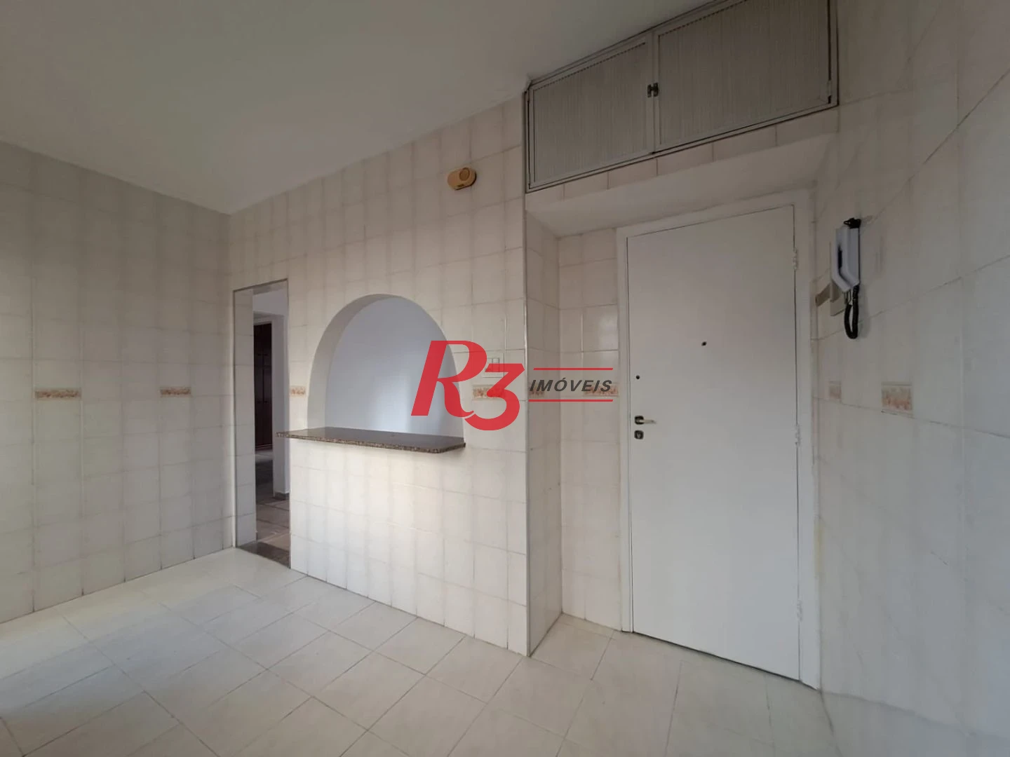 Apartamento com 2 dormitórios à venda, 60 m² por R$ 420.000,00 - Pompéia - Santos/SP