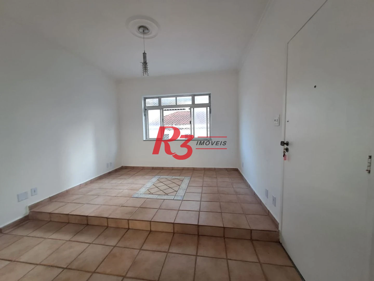 Apartamento com 2 dormitórios à venda, 60 m² por R$ 420.000,00 - Pompéia - Santos/SP