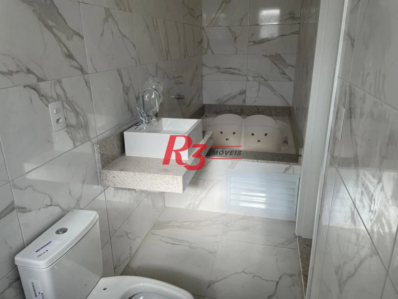 Casa à venda, 198 m² por R$ 1.780.000,00 - Embaré - Santos/SP