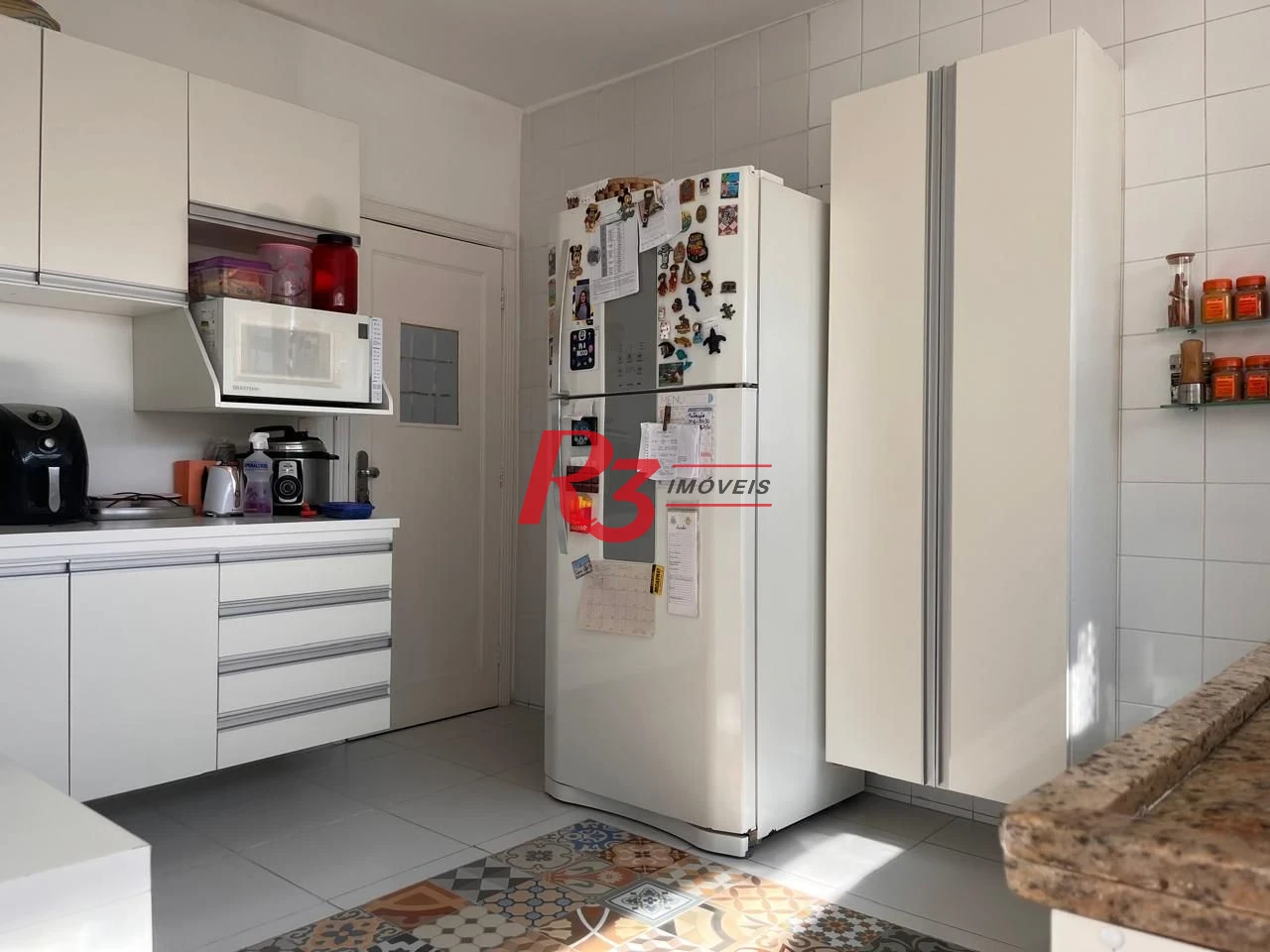 Apartamento com 2 dormitórios à venda, 148 m² por R$ 944.000,00 - Gonzaga - Santos/SP